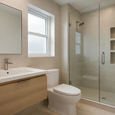 How to Maximize Every Inch in a Small Bathroom Remodel